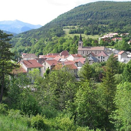 Hotel Restaurant Les Alpins Saint-Julien-en-Beauchêne Dış mekan fotoğraf