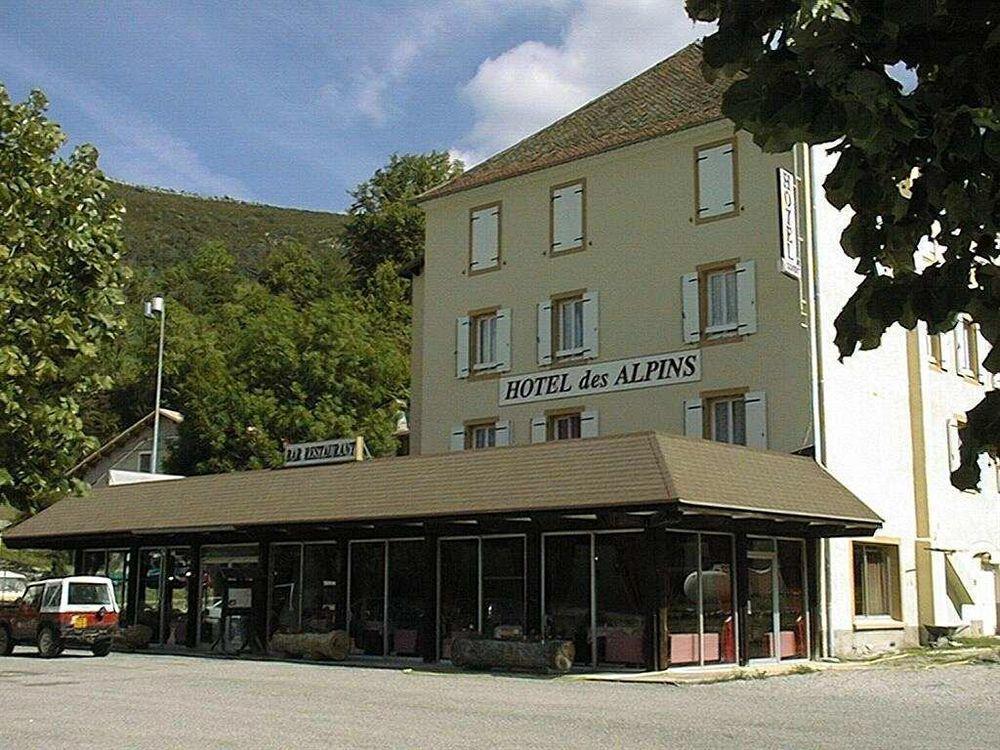 Hotel Restaurant Les Alpins Saint-Julien-en-Beauchêne Dış mekan fotoğraf