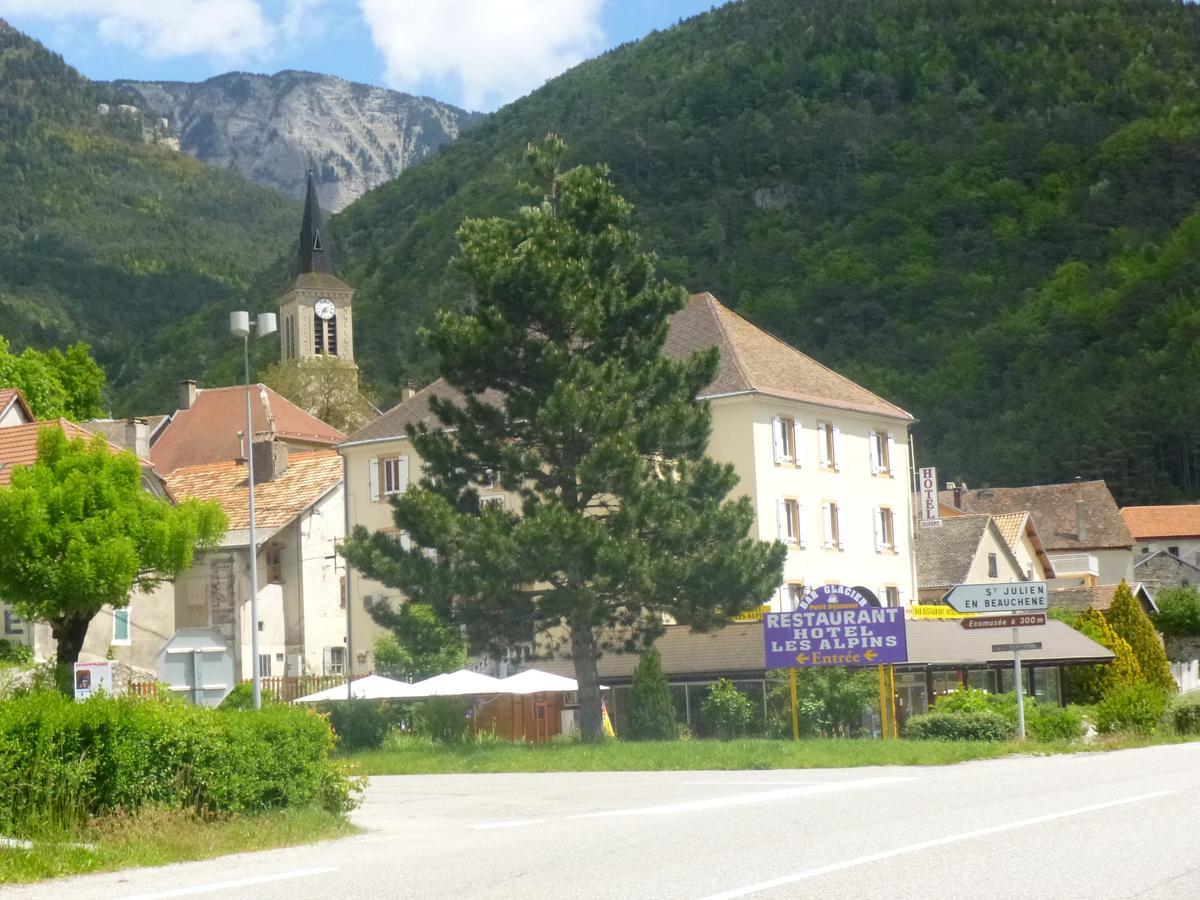 Hotel Restaurant Les Alpins Saint-Julien-en-Beauchêne Dış mekan fotoğraf